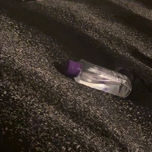 Meet your Posher, Chanel